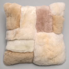 Load image into Gallery viewer, Colorblock Alpaca 20&quot; Pillow
