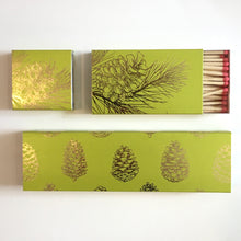 Load image into Gallery viewer, Pine Cone 2&quot; Box Matches
