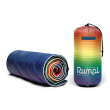 Load image into Gallery viewer, Rainbow Fade Puffy Throw Blanket
